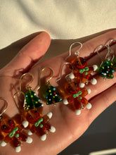 Load image into Gallery viewer, Christmas tree