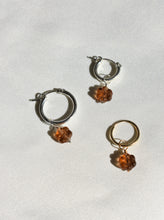 Load image into Gallery viewer, Flower Charm