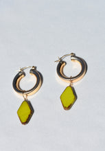 Load image into Gallery viewer, Lynn