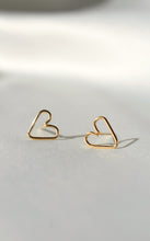 Load image into Gallery viewer, Amor