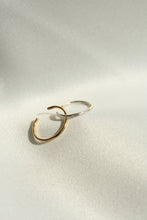 Load image into Gallery viewer, Ear Cuff (Thin/Hammered)
